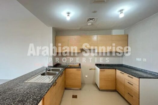 High Floor Apt with Rental Back | Great Location