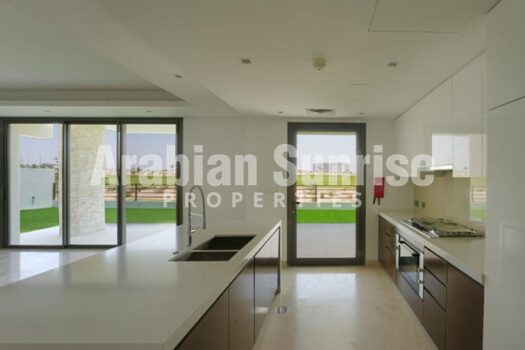 Full Golf View | Corner Villa