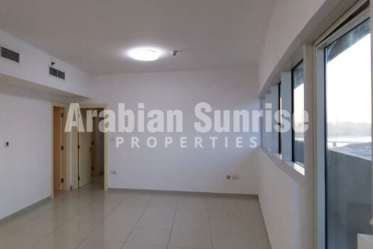Vacant |High Floor Apt with Huge Layout |Sea Views