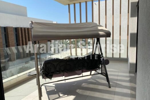 Luxurious 5+M BR Villa w/ Huge Garden in West Yas