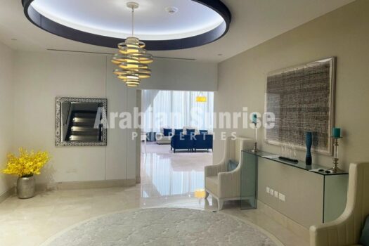 Luxurious PH with Private Pool with Stunning views