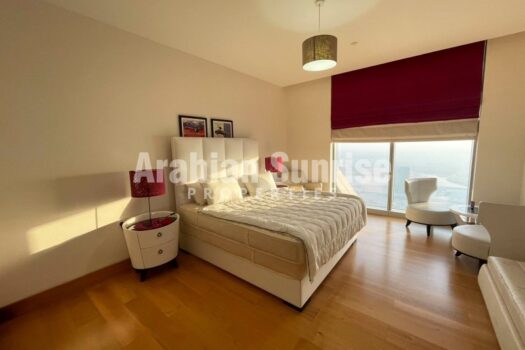 Luxurious PH with Private Pool with Stunning views