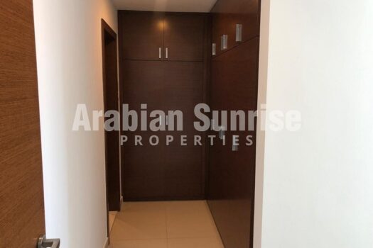 High Floor Apt with Great Facilities | High ROI
