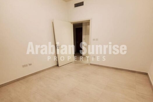 High Floor Apt with 2 Balconies | Great Investment