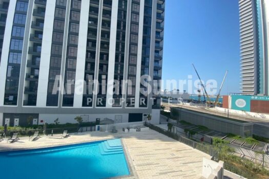 Vacant 1 bedroom in bridges