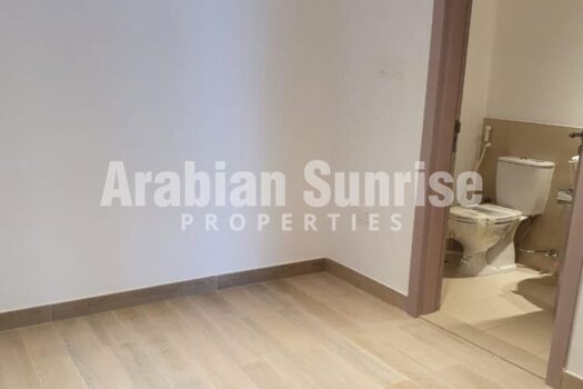 Vacant Soon | Mid Floor | Well Maintained Apt