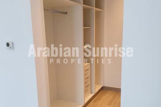 Vacant Soon | Mid Floor | Well Maintained Apt