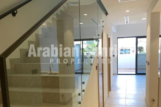 Ready to Move in | 3BR+Maids TH with Spacious Living