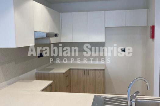 Ready to Move in | 3BR+Maids TH with Spacious Living