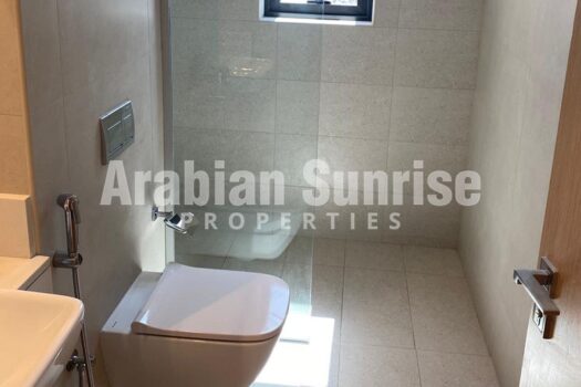 Ready to Move in | 3BR+Maids TH with Spacious Living
