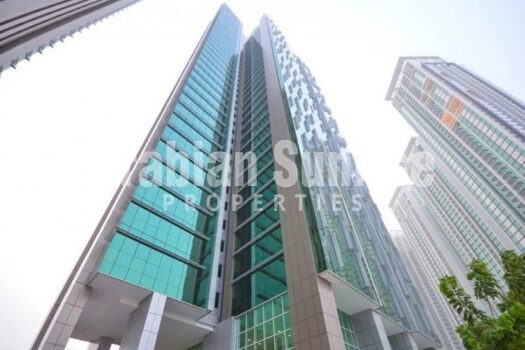 Well maintained 1BR Apt with Spacious layout