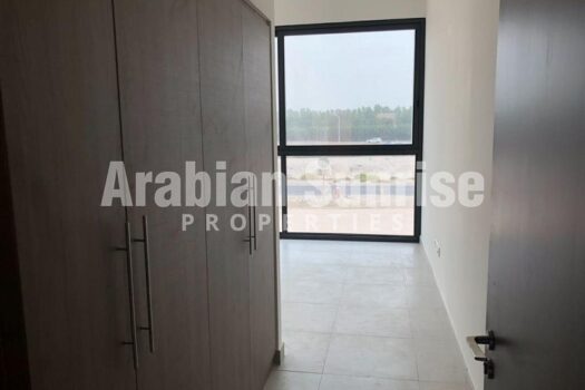 Corner 5+Maids Villa with Rental Back