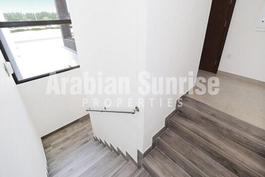 Luxurious TH | Spacious Living | Prime Location