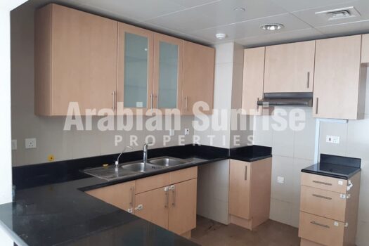 Vacant on transfer | High Floor