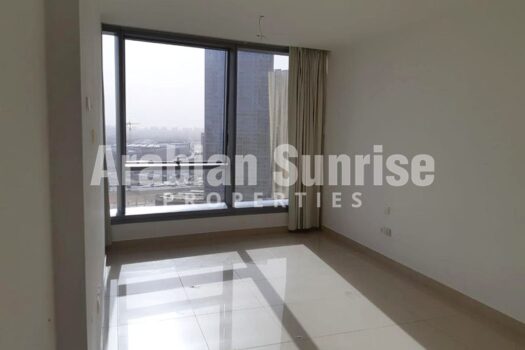 Vacant on transfer | High Floor