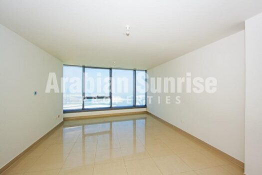 Vacant 2+M with Skypod on High Floor