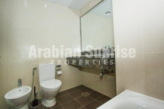 Vacant 2+M with Skypod on High Floor