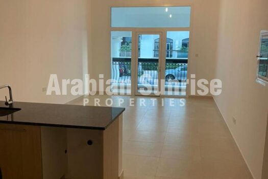 Ready to Move in | Great Investment | High Floor