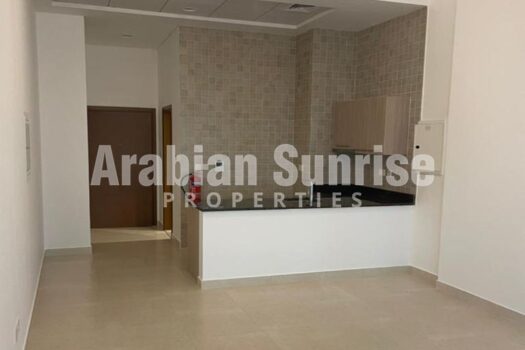 Ready to Move in | Great Investment | High Floor