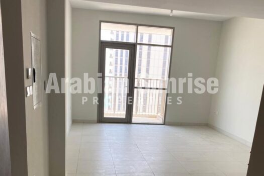 High Floor Apt with Sea View