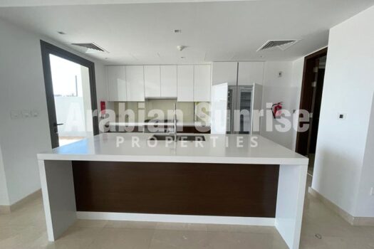 Full Golf Course View Villa in Excellent Location