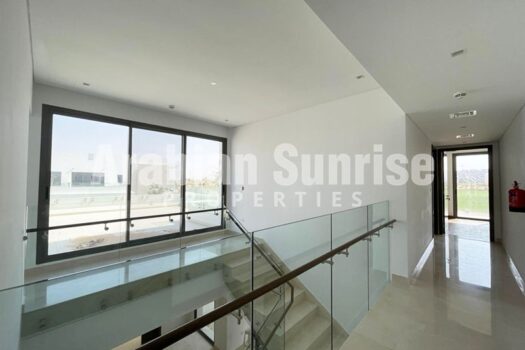 Full Golf Course View Villa in Excellent Location