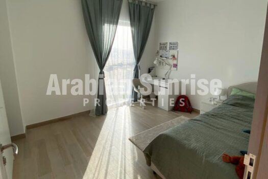 Mid Floor Apt for sale with rent refund