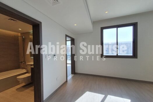 Type 3Y | 3+Maids for sale with Rent Refund