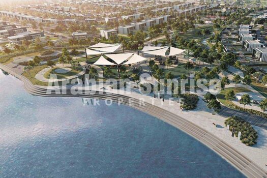 Single Row | Huge Plot Size | Direct on the Sea