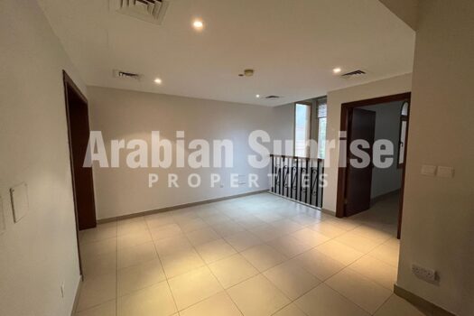 Vacant Villa with Private Pool | Huge Layout
