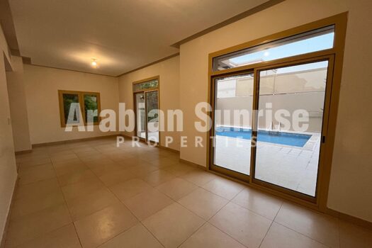 Vacant Villa with Private Pool | Huge Layout