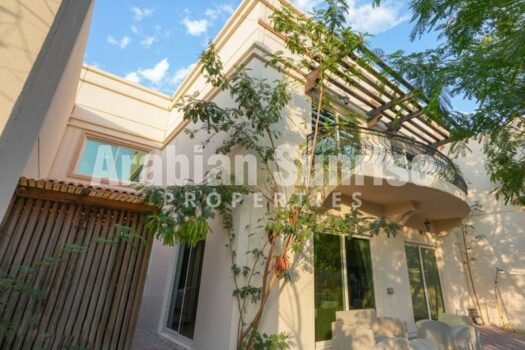 Corner 4+Maids BR Villa | Great Community