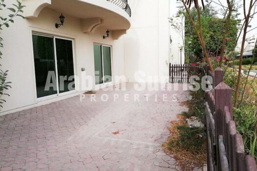 Corner 4+Maids BR Villa | Great Community