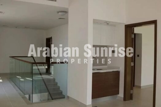 Single Row Villa | Private Garden | Mid Unit
