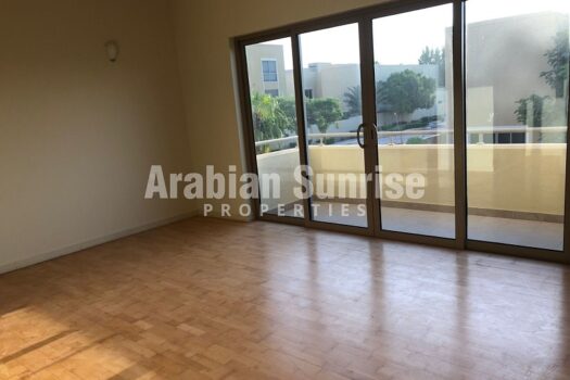 Ready to Move in 4+M BR Villa | Huge Layout