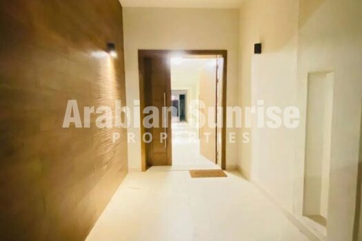 Luxurious 5+M with Huge Garden | Upgraded Villa