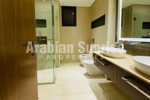 Luxurious 5+M with Huge Garden | Upgraded Villa