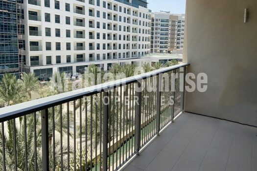 Spacious Living 3+M+Family Room w/Full Facilities