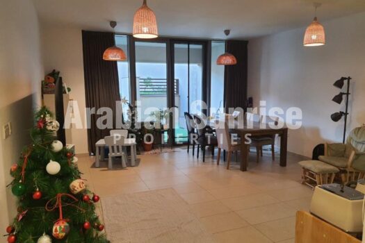 Huge TH Close to the Canal | Prime Location