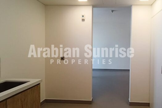 End Unit | 3+M BR | Handover Soon | Prime Location