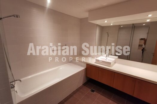High Floor | Partial Canal View Apt with Rental Back
