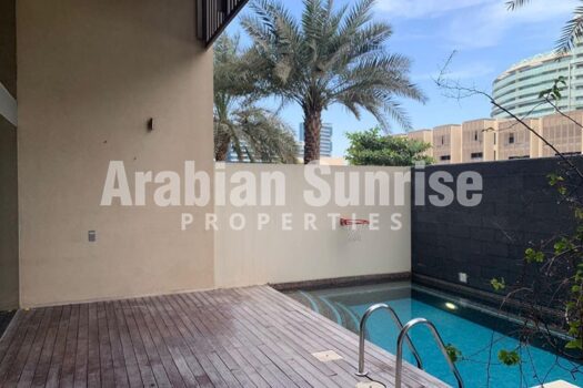 Move in on Transfer | Upgraded TH | Private Pool