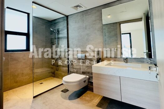 VACANT | Single Row Villa with Warm Finish