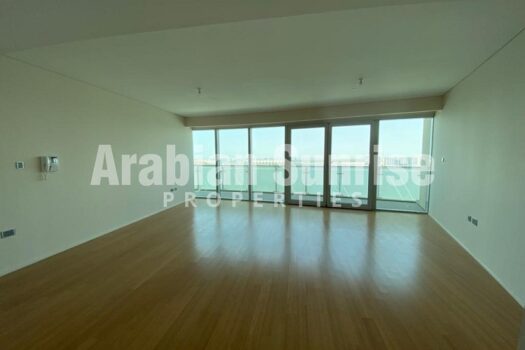 High Floor 3+M BR Apt with Sea View