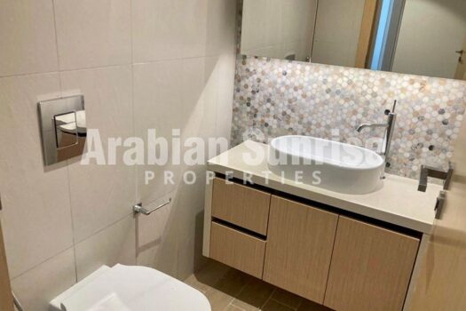 High Floor | Fully Furnished Apt with Partial Sea View
