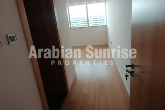 Great Investment | High Floor | Canal View