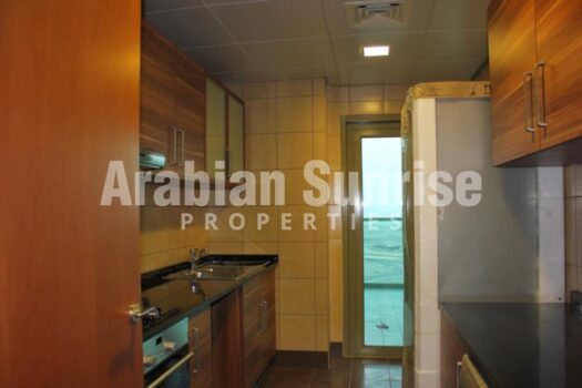Vacant Apt on High floor with Balcony