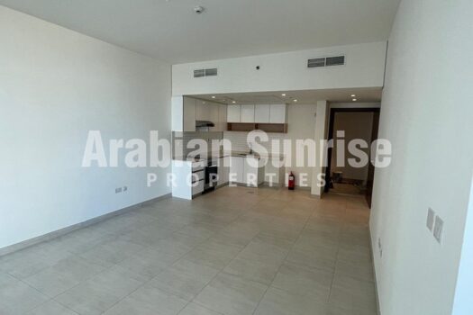 Vacant Soon | High Floor Apt  Community View