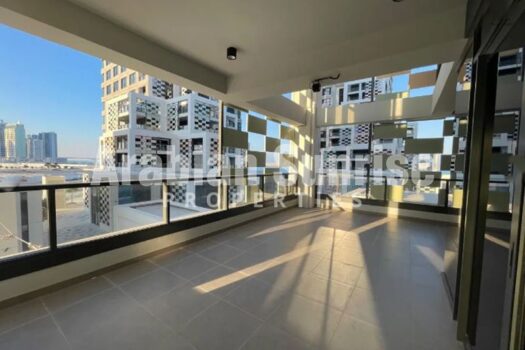 Ready to Move in 3+Maids with Huge Balcony
