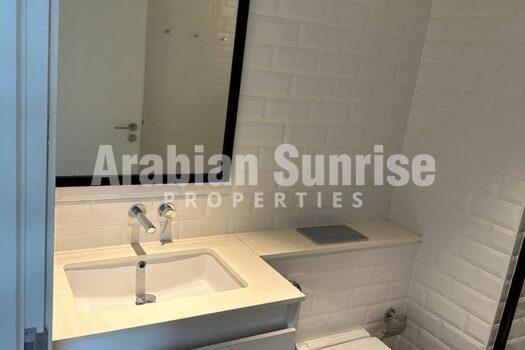 High Floor Apt with Rent Refund | New Community